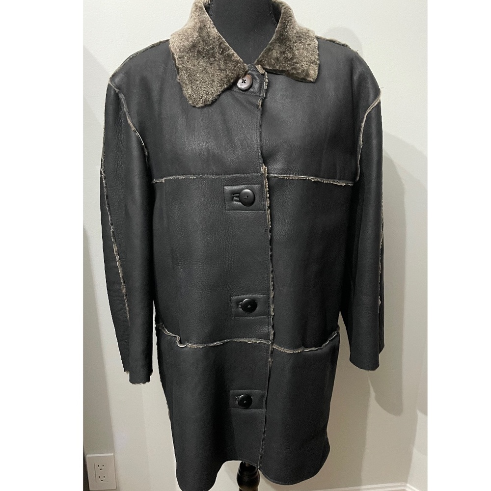 REAL SHEEPSKIN SHEARLING Jacket Size 10 /10P - Black
